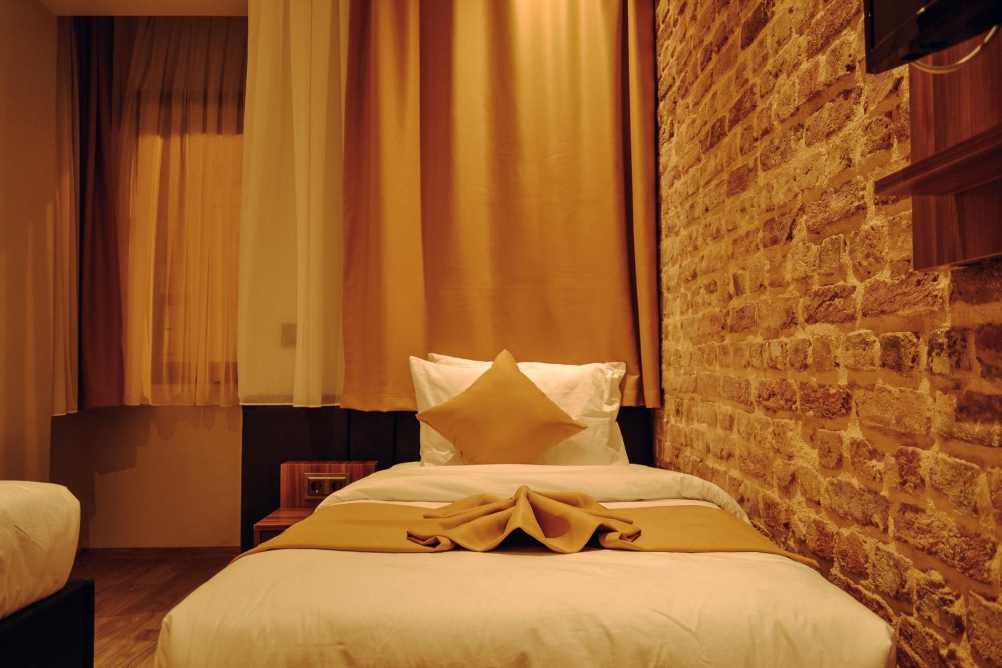 Galata Calm Tale Hotel Стамбул Экстерьер фото