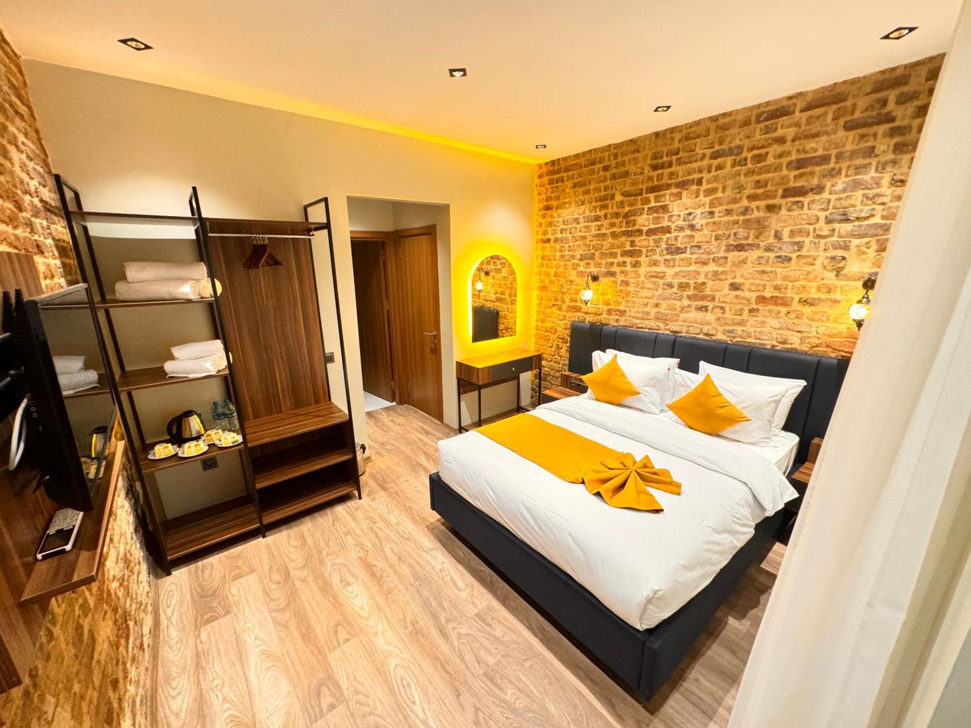 Galata Calm Tale Hotel Стамбул Экстерьер фото